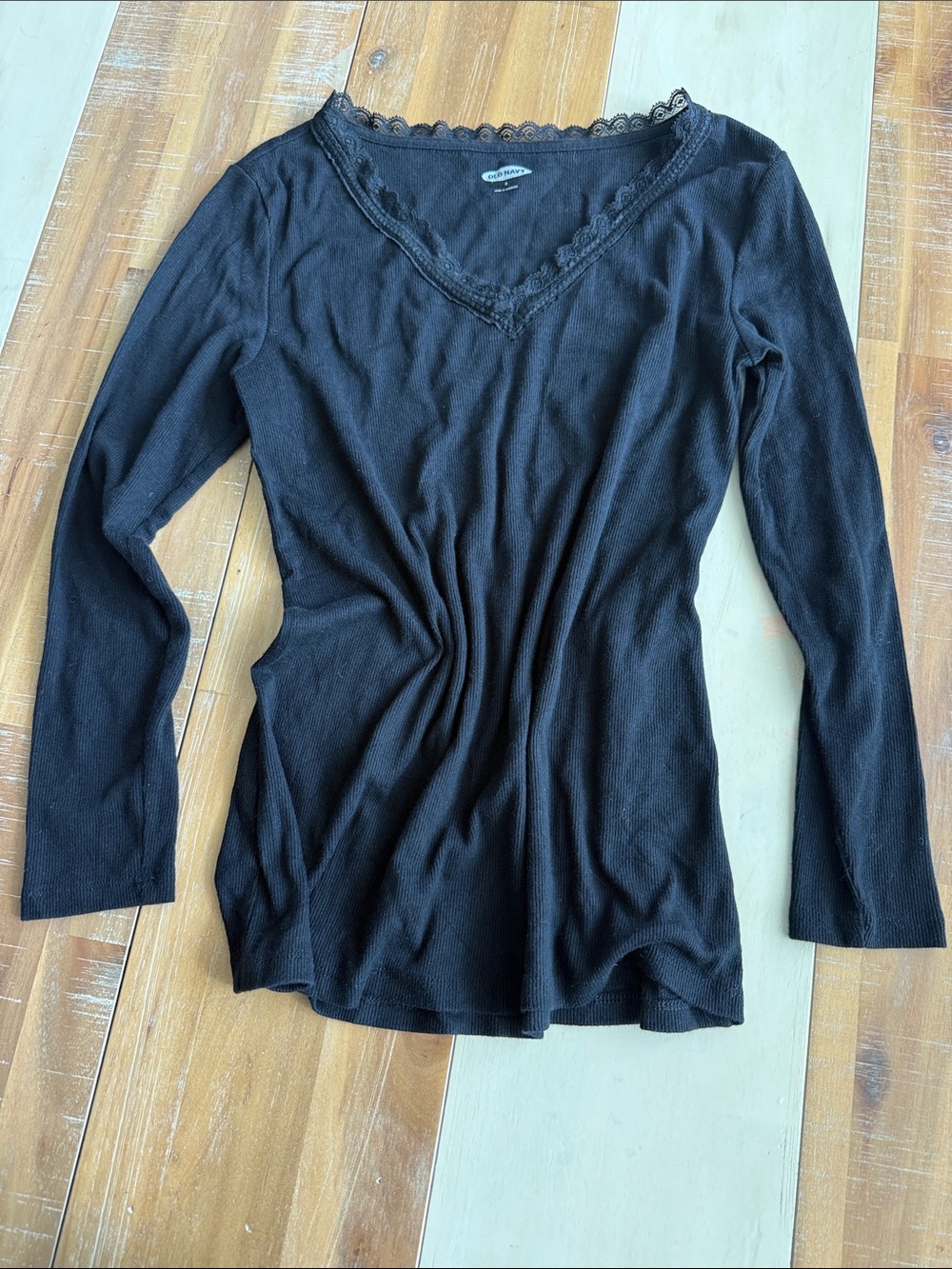 Old Navy Black Long Sleeve V-Neck Lace Trim Top